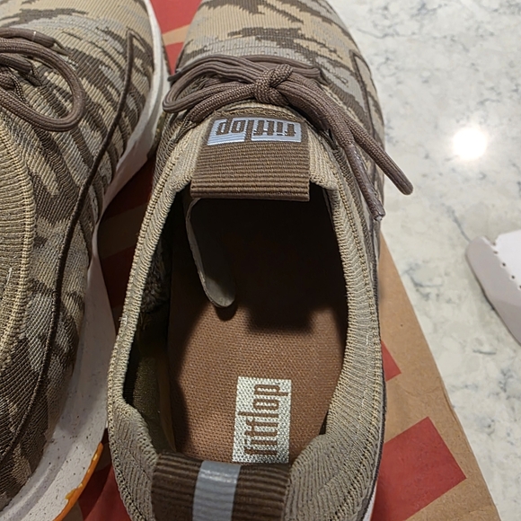 FitFlop Vitamin Ff E01 Camo Knit Sports Sneakers for Women - Size 7 NIB - Picture 11 of 16